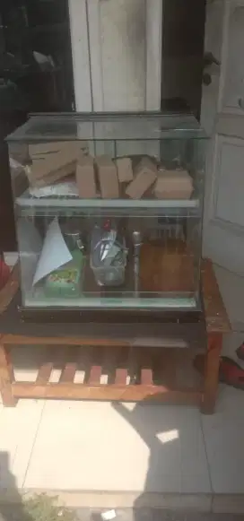 Etalase makanan