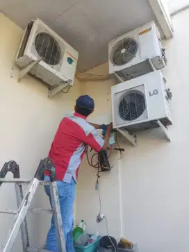 Perbaikan AC, Modul eror/mati/lampu kedap-kedip,air bocor ke depan