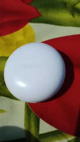 Headset bluetooth Oppo enco buds