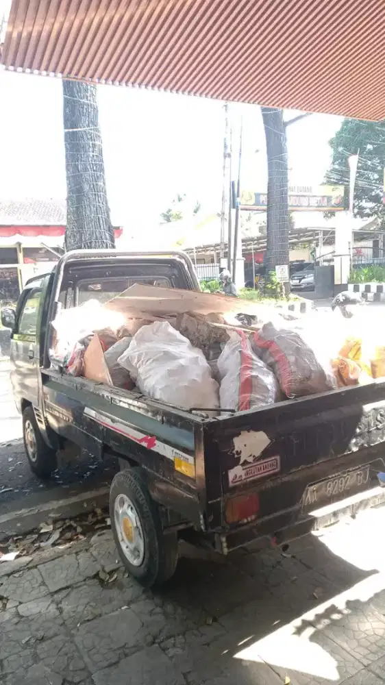 Jasa buang puing/berangkal