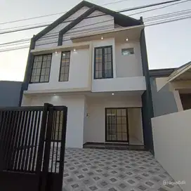 Jual Rumah Siap Huni di Mulyosari Surabaya