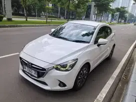 Dp 9jt Mazda 2 Tipe GT Matic 2015 Nik 2014 Tangan Pertama Dr Baru