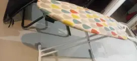 Di jual 1 meja setrika