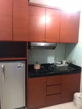 Sewa apartemen sunter park view 2br jadi 1br 35m2 luas