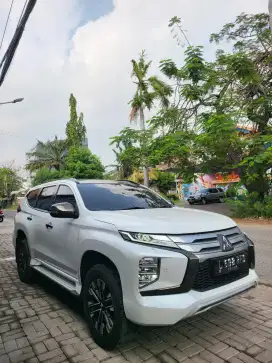 [Gress mobil Kutisari]Pajero Dakar Diesel AT Tahun 2022