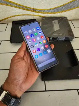 Samsung z fold 6 12/256gb sein fullset ory like new