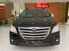 Toyota kijang innova 2014 G 2.4 mt super istimewa