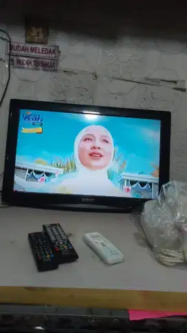 Jual TV 24 Inch merk Sanyo analog