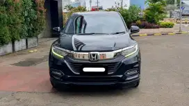 Honda hrv se spesial edition 2020 hitam