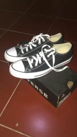 Sepatu Converse