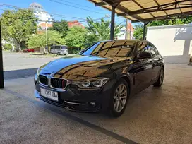 BMW 320i 2016 Bensin