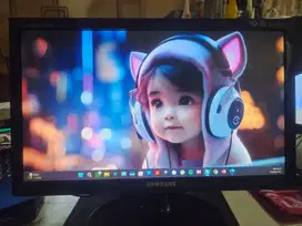 Monitor Samsung Mulus Bening