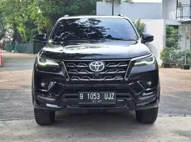 Toyota Fortuner Vrz Gr Matic 2021 Diesel Hitam Super Sangat Bagus