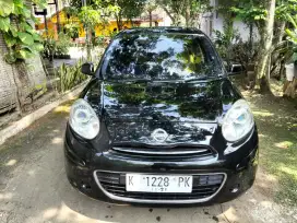 Nissan march XS matic 2013