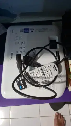 dijual proyektor epson eb e500 normal