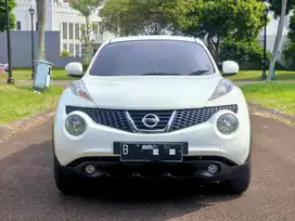 Nissan Juke rx at 2012