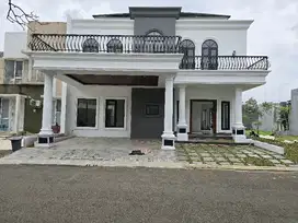 Turun Harga! Dijual Rumah Bagus Di Verdant View BSD