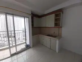 JUAL 3 kamar unfurnish view CP Apt.Mediterania garden res 2 Tj Duren