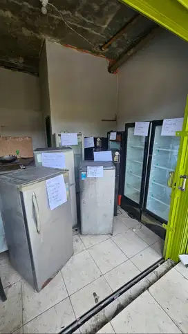 Ex Resto Showcase Kulkas Freezer Kompor Ricecooker Meja Etalase