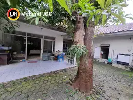 Rumah 2 Lantai luas 750 SHM di Kayu Putih, Jakarta Timur