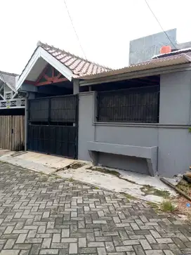 DIJUAL RUMAH GADING SERPONG MEDANG LESTARI LUAS 119 m2