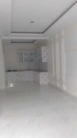 RUMAH PUTIH MODERN 2 LANTAI-GRATIS KITCHEN SET-5 MENIT KE TOL DESARI