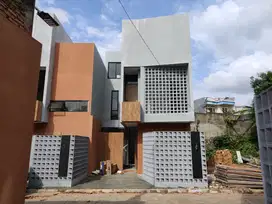 Rumah Baru Industrial Modern Dalam Cluster Pondok Kelapa Duren Sawit