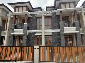 RUMAH SIAP HUNI LUX MODERN DI RANCABOLANG BUAHBATU CIWASTRA