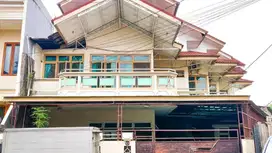 Rumah 2 1/5 Lantai di Bukit Duri Tebet Jakarta Selatan