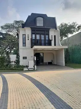 Rumah mewah gaya eropa lippo cikarang cicilan 10jt an perbulan