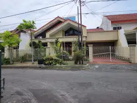 RUMAH CLASSIC SIAP HUNI Elite Dharmahusada Indah Timur Dkt UNAIR