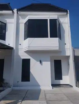 Rumah 2 lantai DP ringan dekat terminal pondok cabe