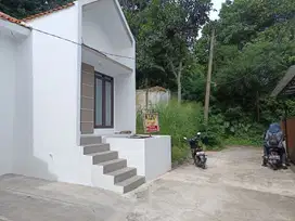 Rumah minimalis dalam komplek