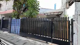 Jual Cepat Rumah Cocok Untuk Usaha Kos-Kosan Strategis Area Perkantora