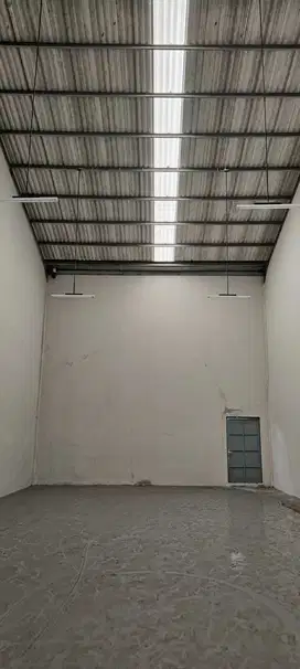 Disewakan Cepat Gudang Premium Bandara Siap Pakai