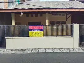 Rumah Ditebet Akses Jalan 2 Mobil, Sangat Strategis Dan Luas