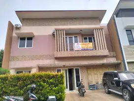 Dijual Rumah Lavaletta Bagus Renov