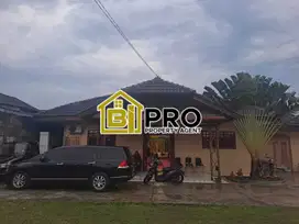 RUMAH HALAMAN LUAS SELANGKAH KE TOLL CIJAGO
