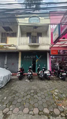 Ruko strategis 2 lantai poros jalan borobudur blimbing malang