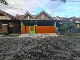 Rumah murah siap pakai di dekat solo baru