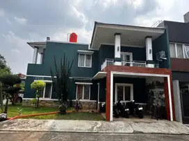 Rumah Huk 2 lantai Hanya 2 Menit ke Toll Jorr Jatiwarna Bekasi