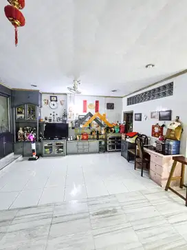 Dijual Ruko 2.5 Tingkat Kondisi Siap Huni Jalan Pekan Baru - Medan