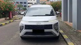 Hyundai Stargazer Prime AT Putih NIK 2024 Like New Low KM 16rb Record