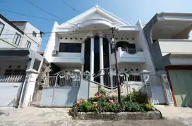 Dijual rumah Embong kartiko daerah undaan dkt Peneleh Surabaya pusat