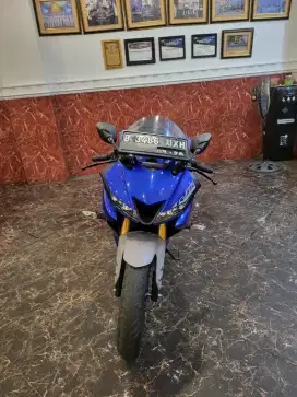 DP PROMO R15 V3 2021 MOTOR MULUS KM RENDAH PAJAK HIDUP