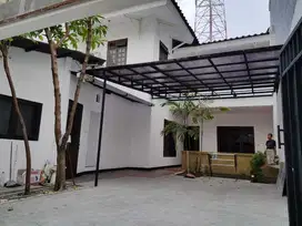 Rumah Simpang darmo permai selatan dekat pakuwon mall bagus  BON AMY