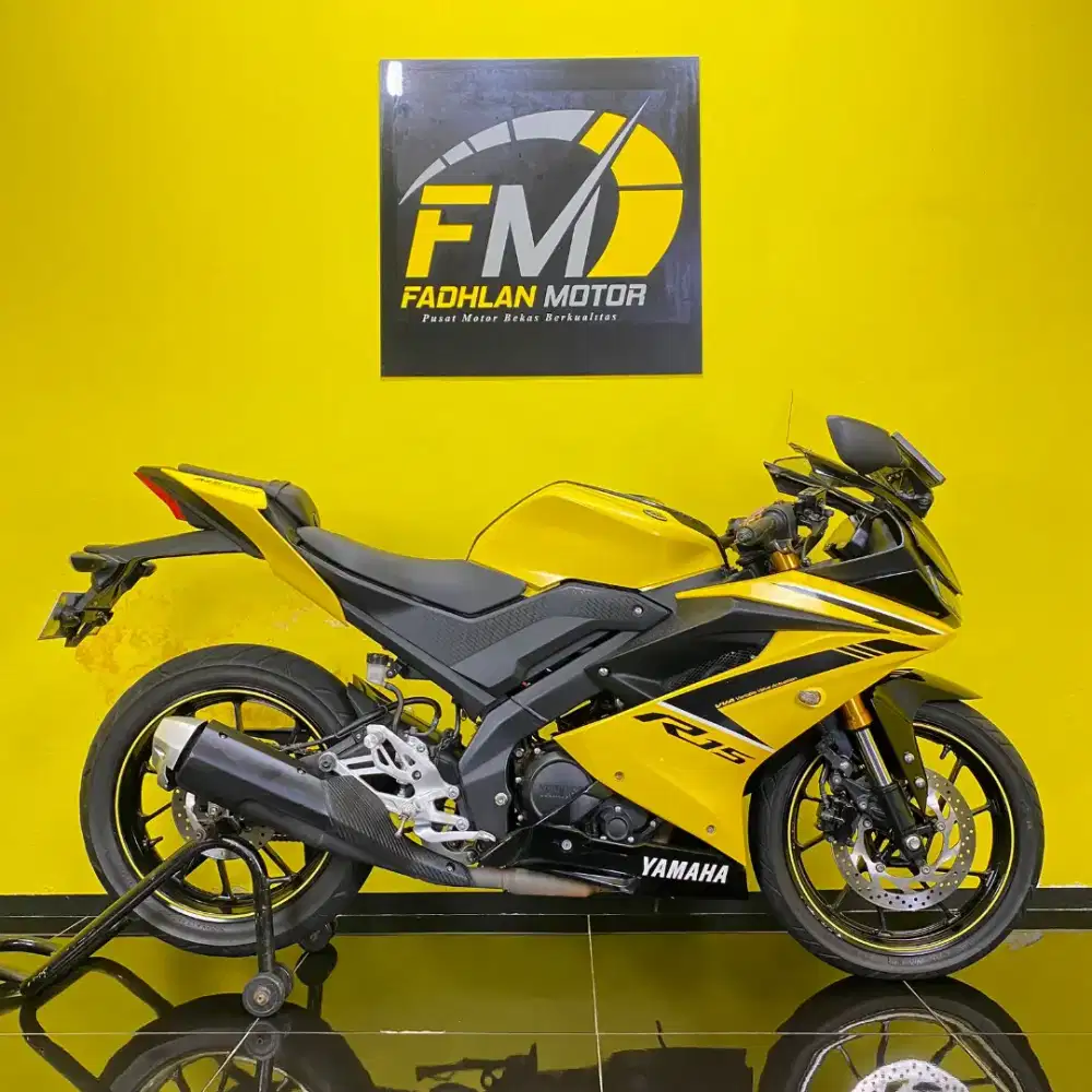 Yamaha R15 Tahun 2018 DP Ringan Angsuran Terjangkau