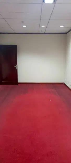SEWA KANTOR DI JAKARTA SELATAN MT HARYONO 159M2 PARTISI 140K NEGO