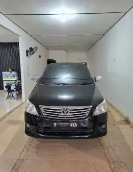 Innova G 2.0 matic 2012