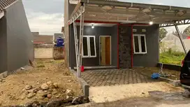 Dikontrakkan rumah cluster